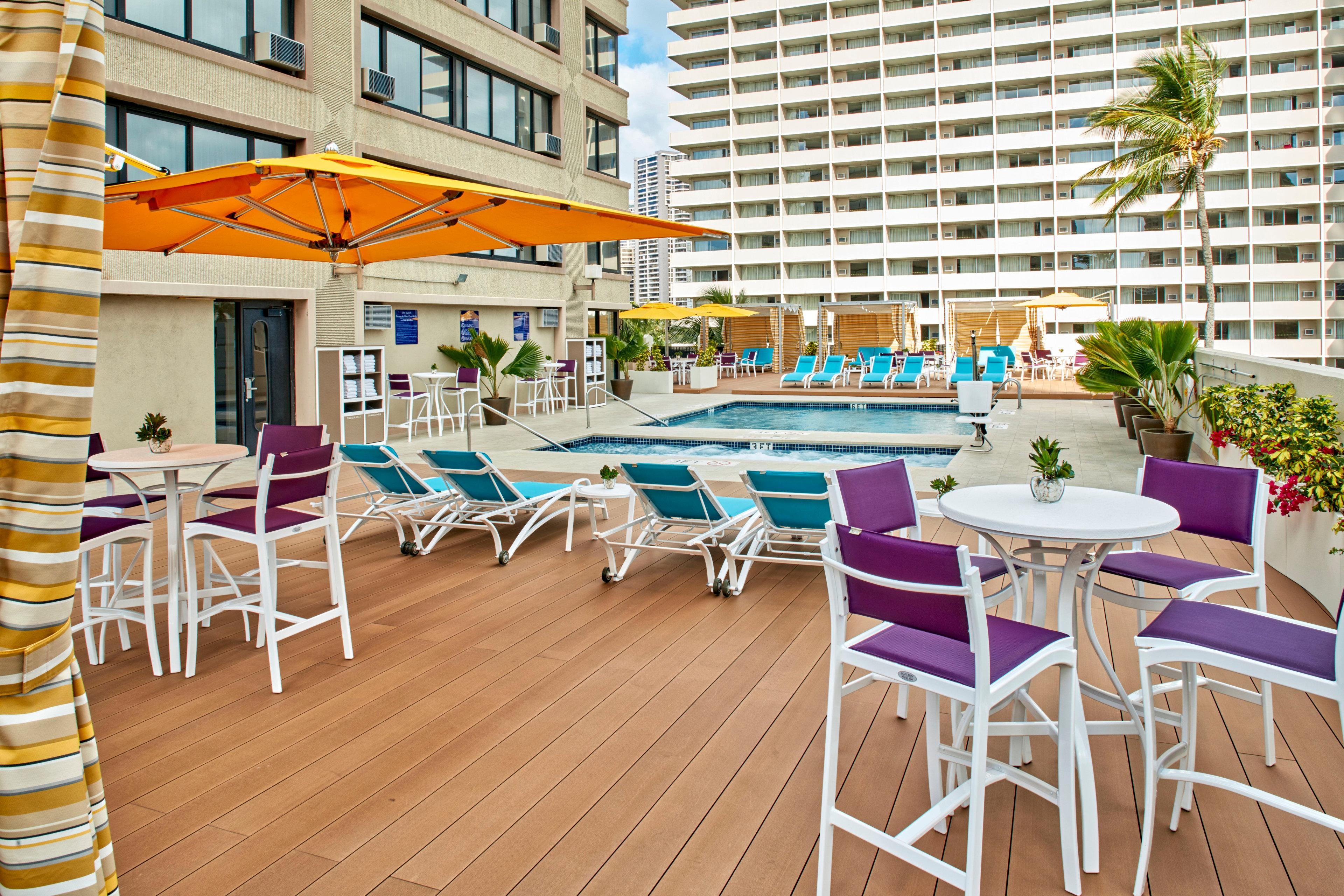 Holiday Inn Express Waikiki, An Ihg Hotel Honolulu Zewnętrze zdjęcie