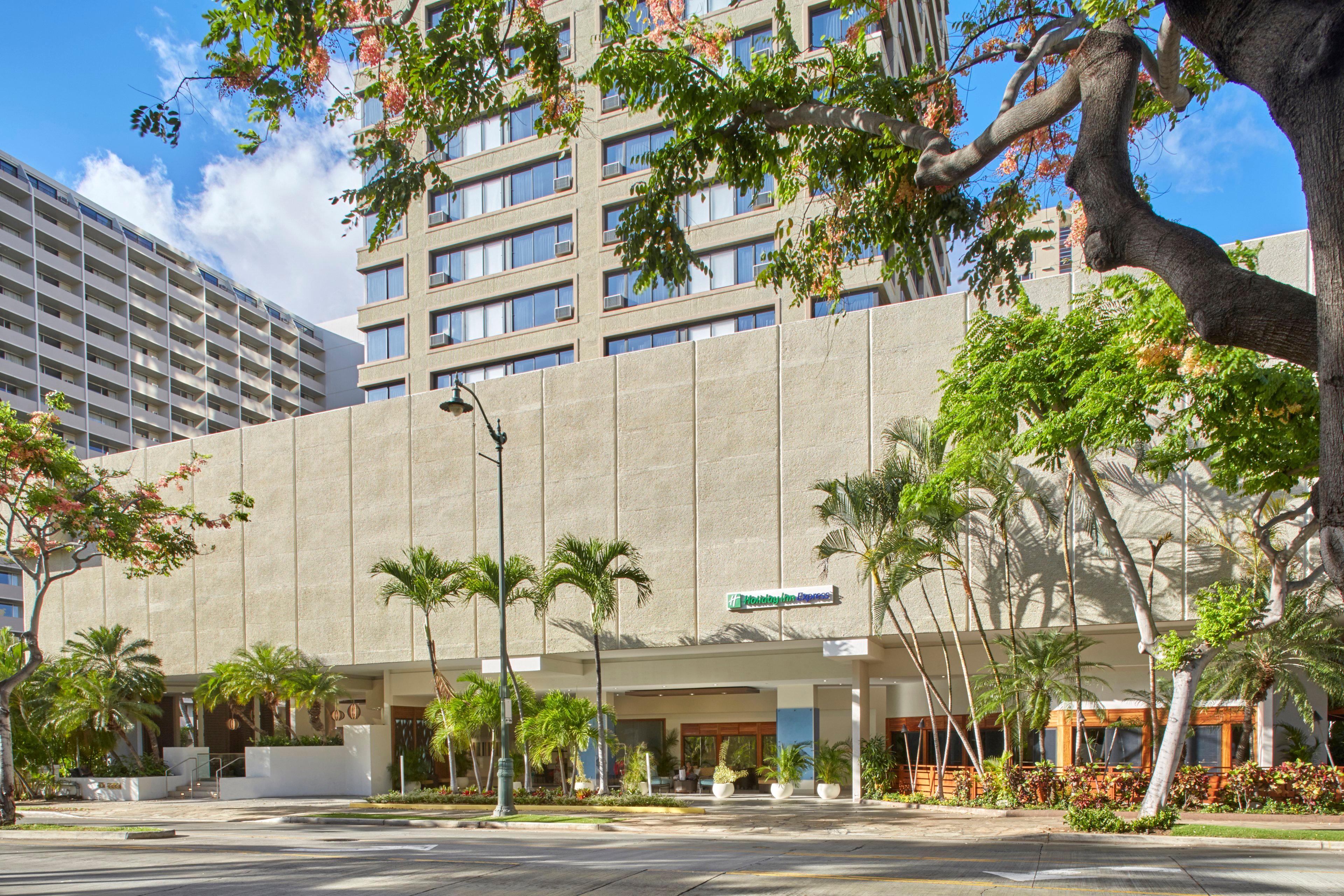 Holiday Inn Express Waikiki, An Ihg Hotel Honolulu Zewnętrze zdjęcie